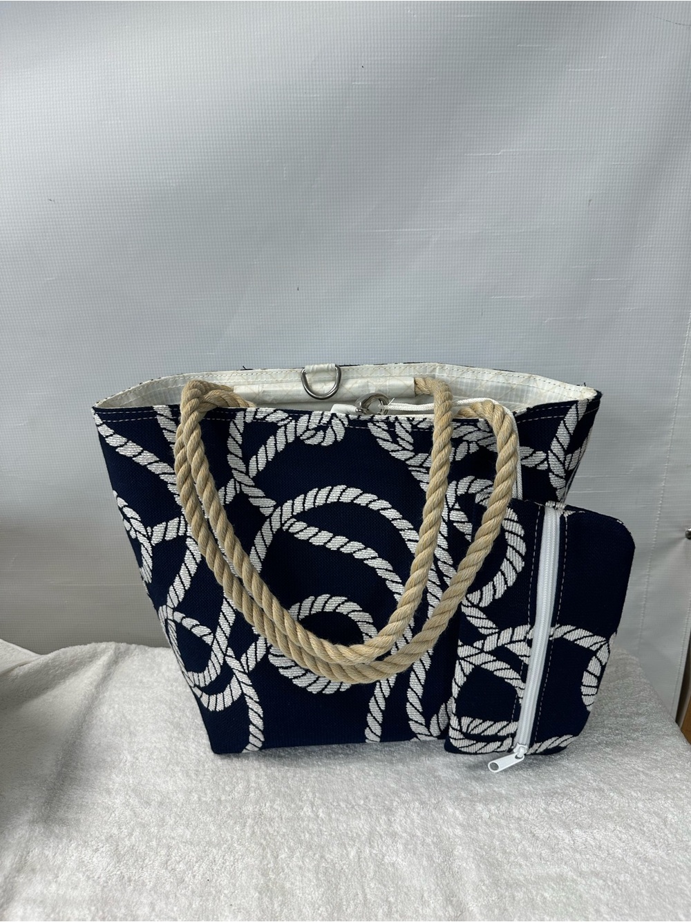 Navy Rope-Pattern Tote Bag with Natural Rope Handles - Picture 9 of 9